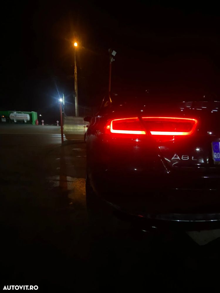 Audi A8 3.0 TFSI quattro Tiptronic - 35