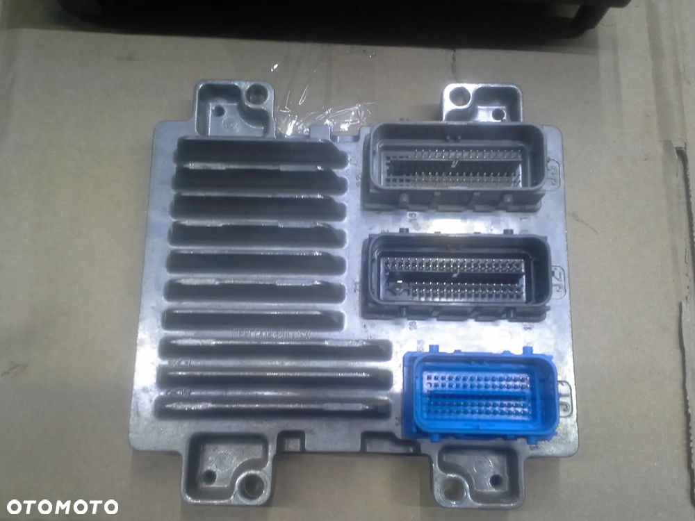 Opel Astra IV J 1.4 Turbo zestaw startowy komputer 12655586 ABM4 immo licznik moduły i inne - 3