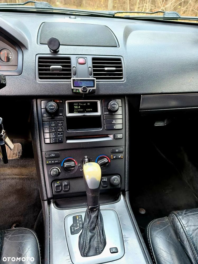 Volvo XC 90 2.4 D5 - 14