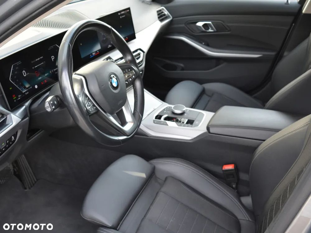 BMW Seria 3 - 16