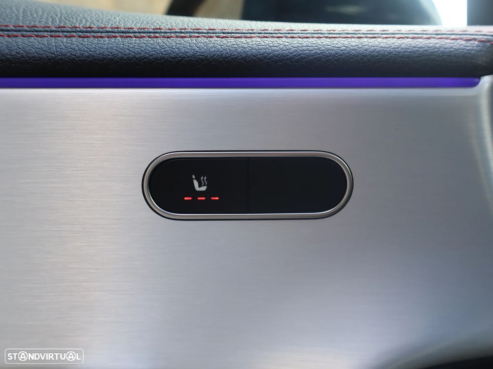 Mercedes-Benz CLA 250 e 8G-DCT AMG Line - 40