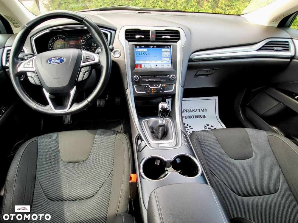 Ford Mondeo - 28