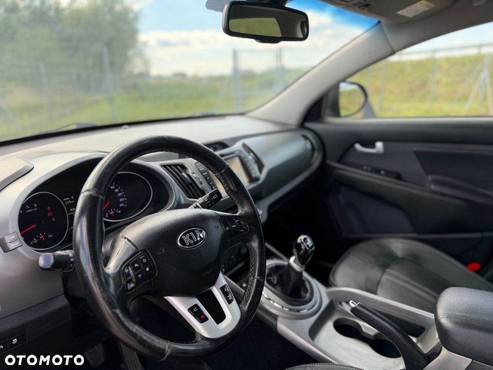 Kia Sportage 1.7 CRDI 2WD Spirit - 12