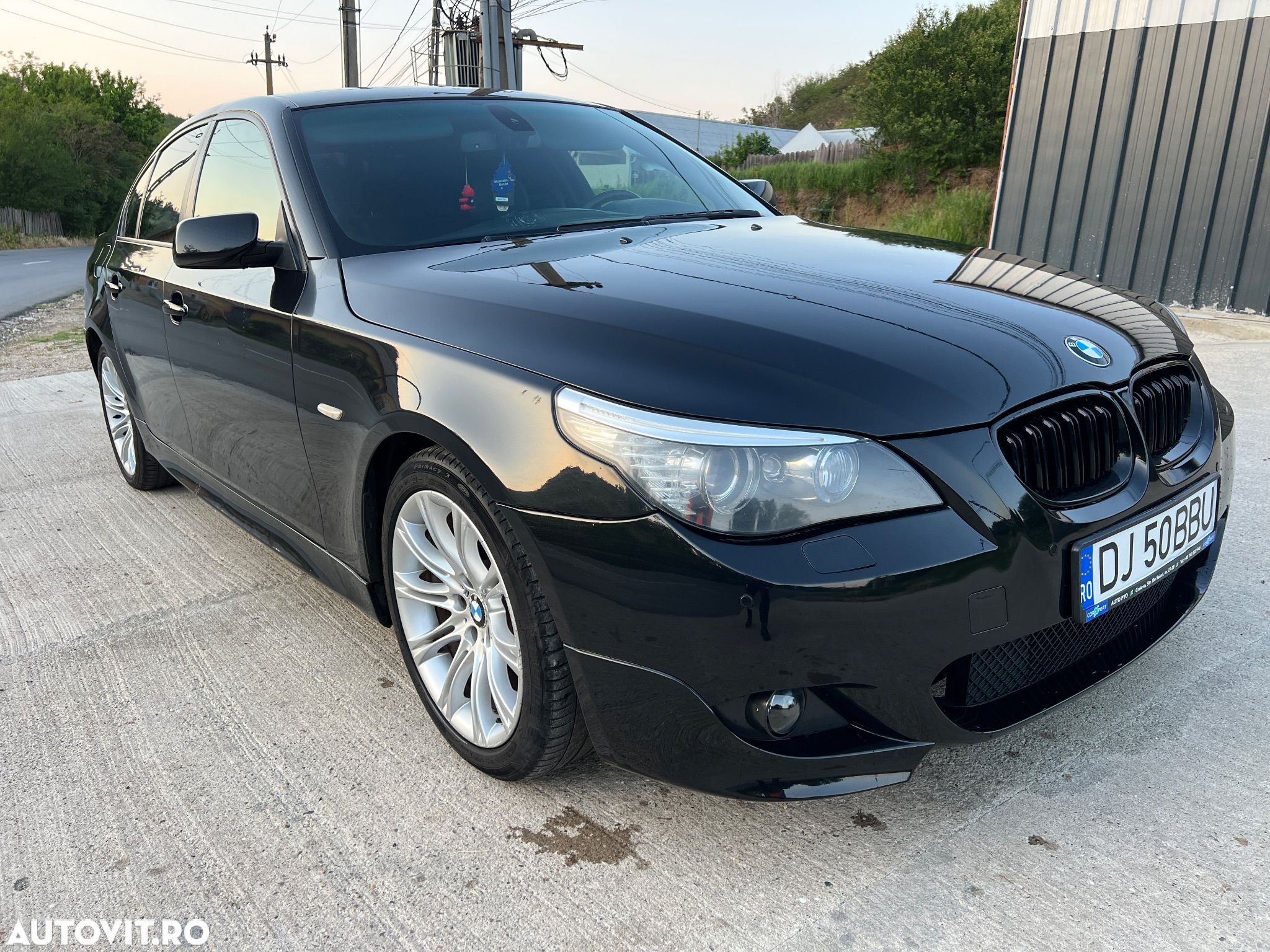 BMW Seria 5 520d Edition Sport - 1