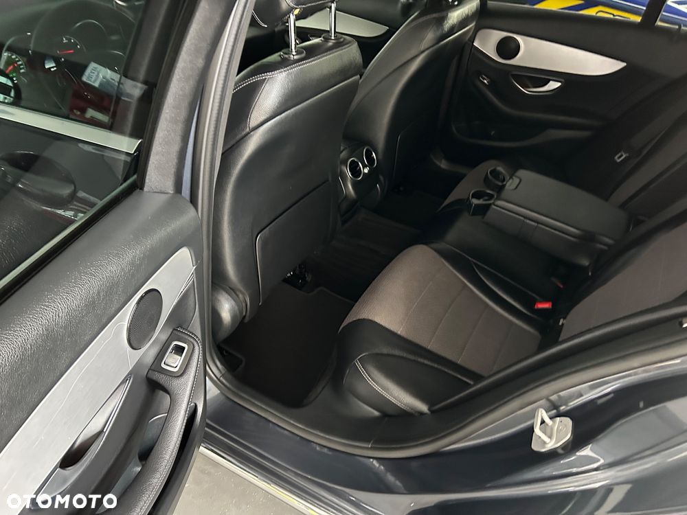 Mercedes-Benz Klasa C 200 (BlueTEC) d T Exclusive - 20