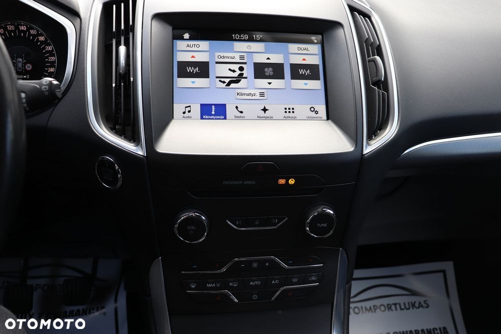Ford S-Max - 16
