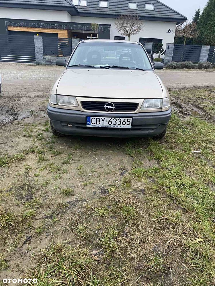 Opel Astra 1.4 Start - 1