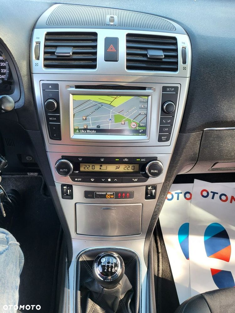 Toyota Avensis - 30