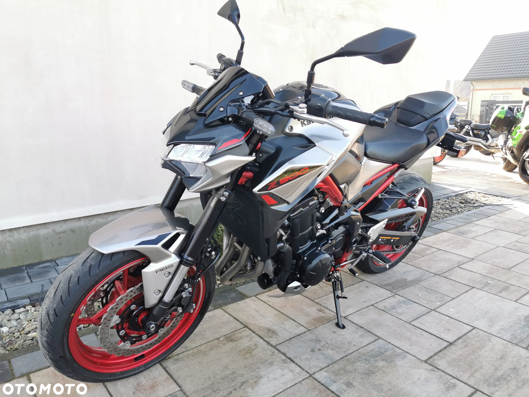 Kawasaki Z 900 - 27