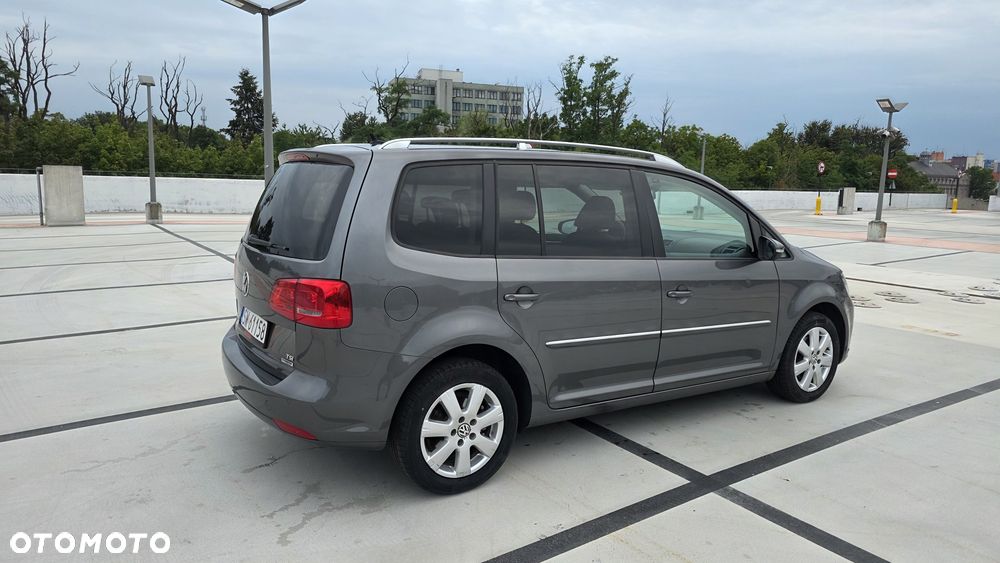 Volkswagen Touran 1.2 TSI BlueMotion Technology Highline - 5