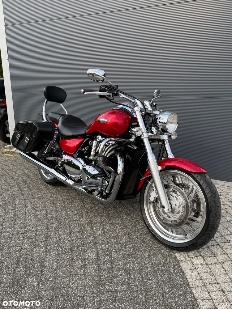 Triumph Thunderbird - 9