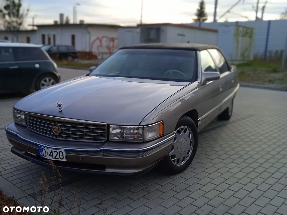Cadillac Deville 4.6 Concours - 5
