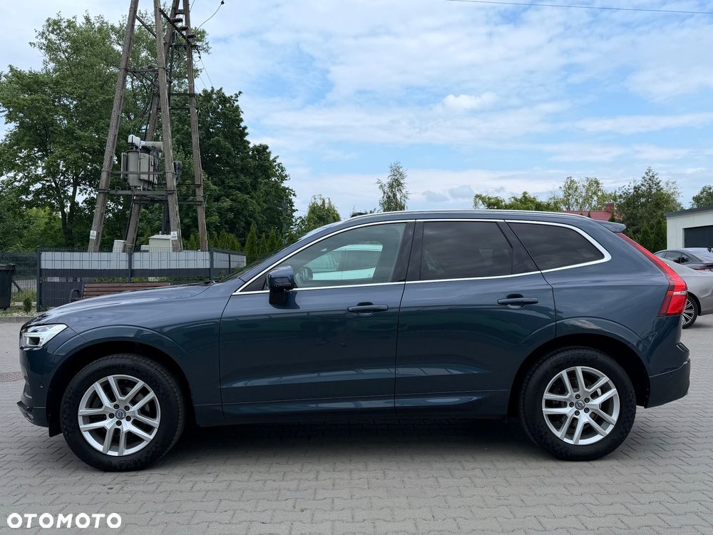 Volvo XC 60 D4 Momentum Pro - 10