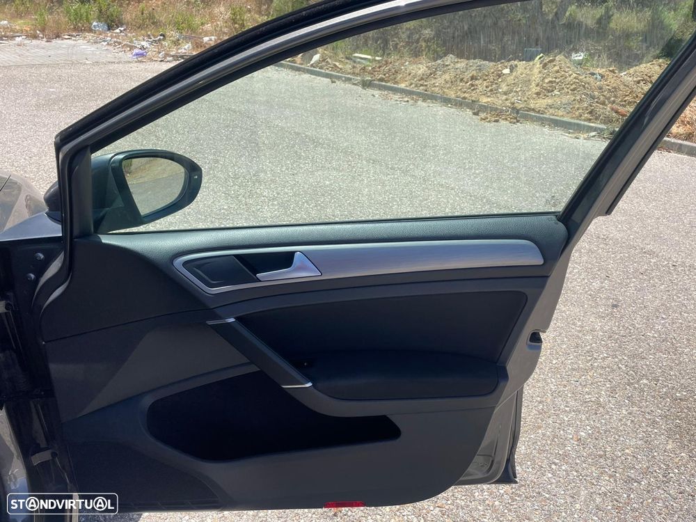 VW Golf 1.6 TDi GPS Edition - 44