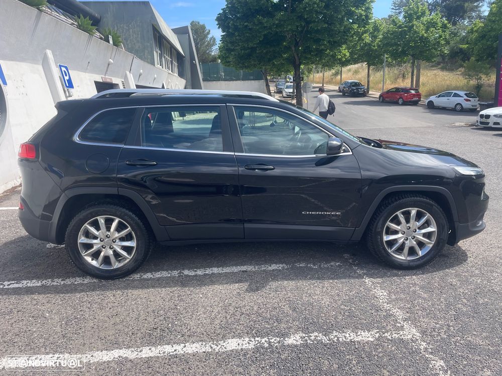 Jeep Cherokee 2.0 MJD Longitude - 4