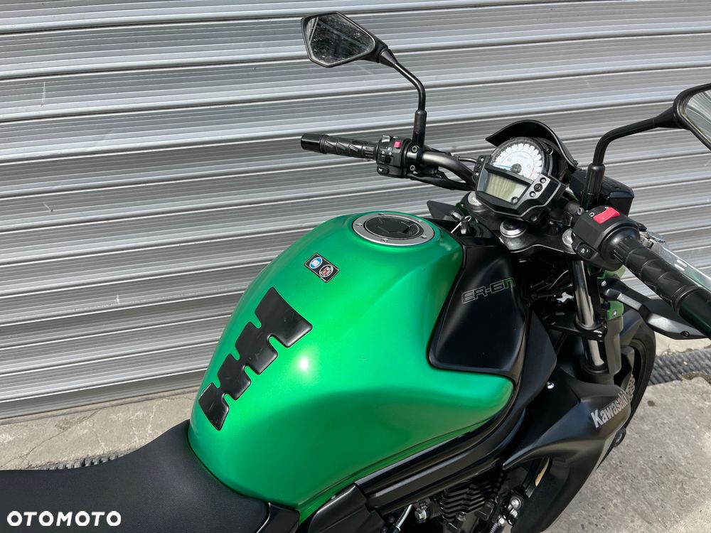 Kawasaki ER - 17