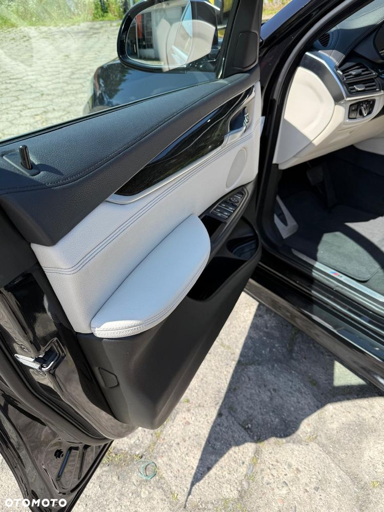 BMW X6 xDrive30d - 24