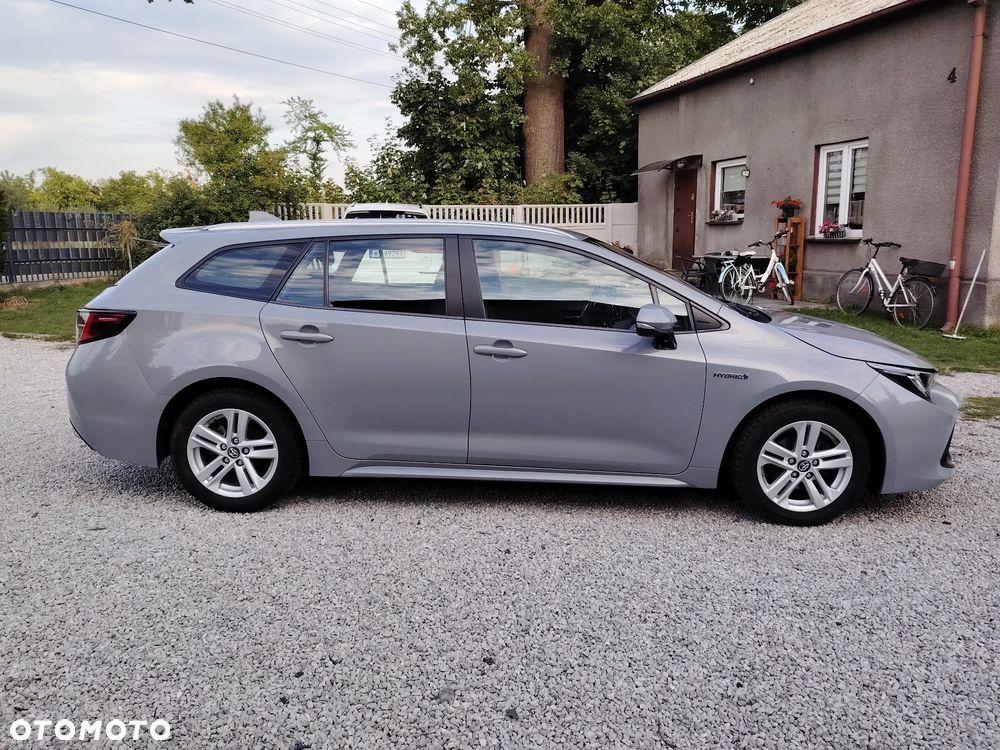 Toyota Corolla 1.8 Hybrid Comfort - 3