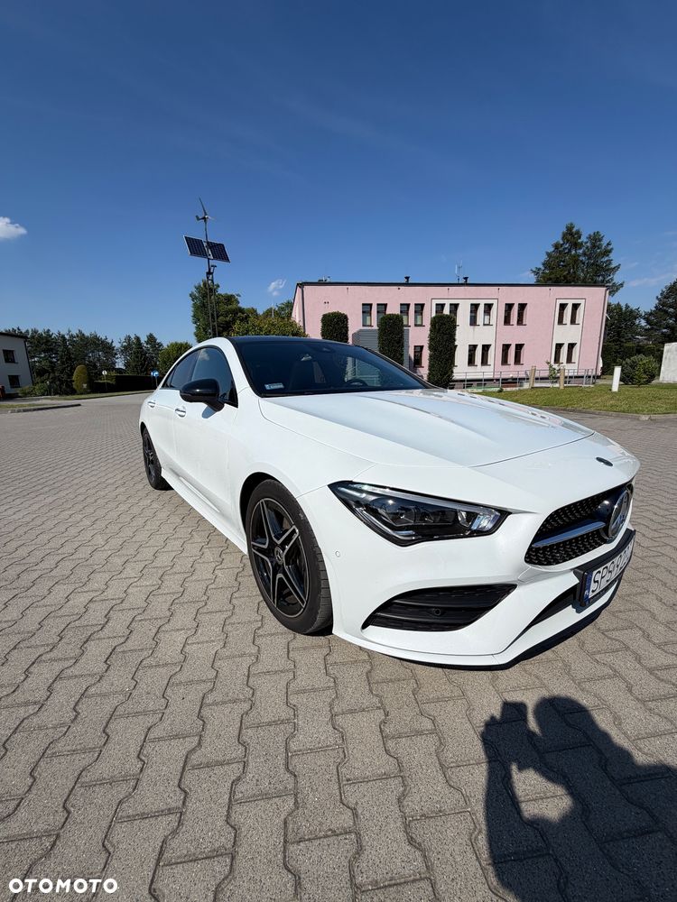 Mercedes-Benz CLA 200 4-Matic AMG Line 8G-DCT - 10