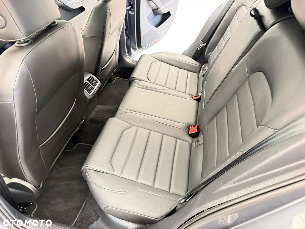 Volkswagen Golf Alltrack - 9