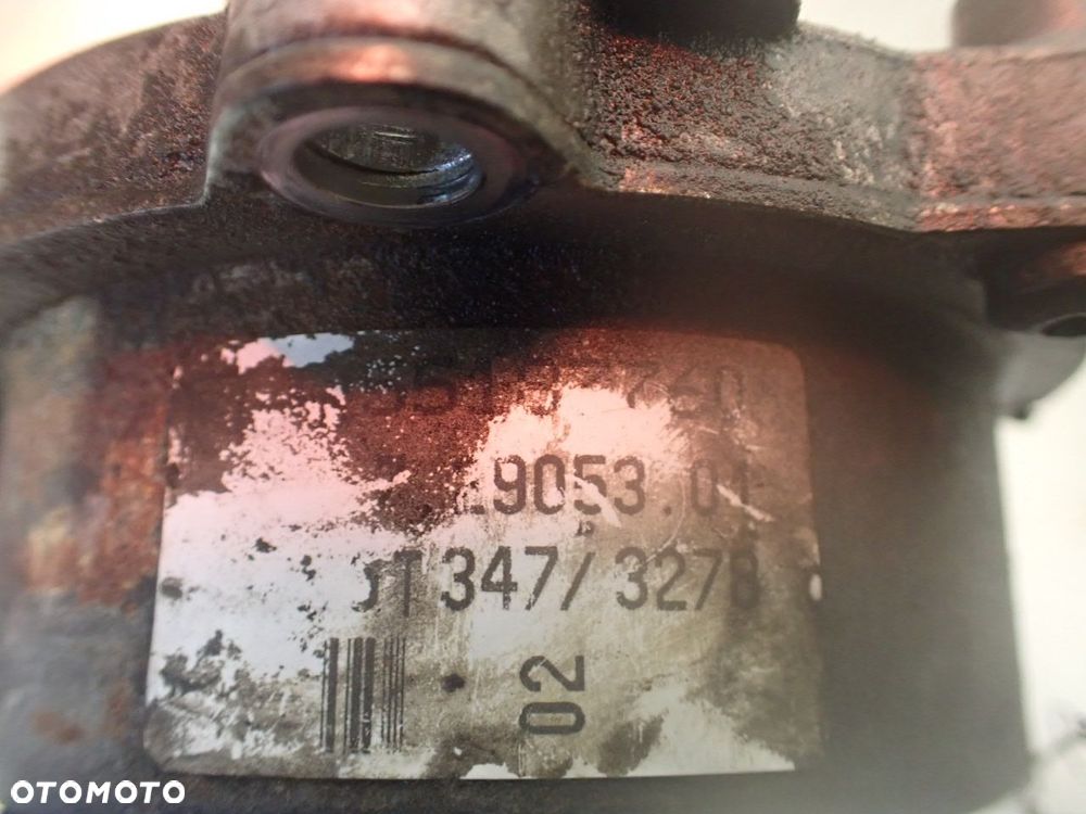 VACUM POMPA OPEL ZAFIRA B 55187760 - 7
