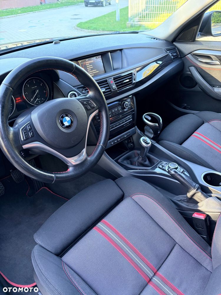 BMW X1 sDrive18d xLine - 7