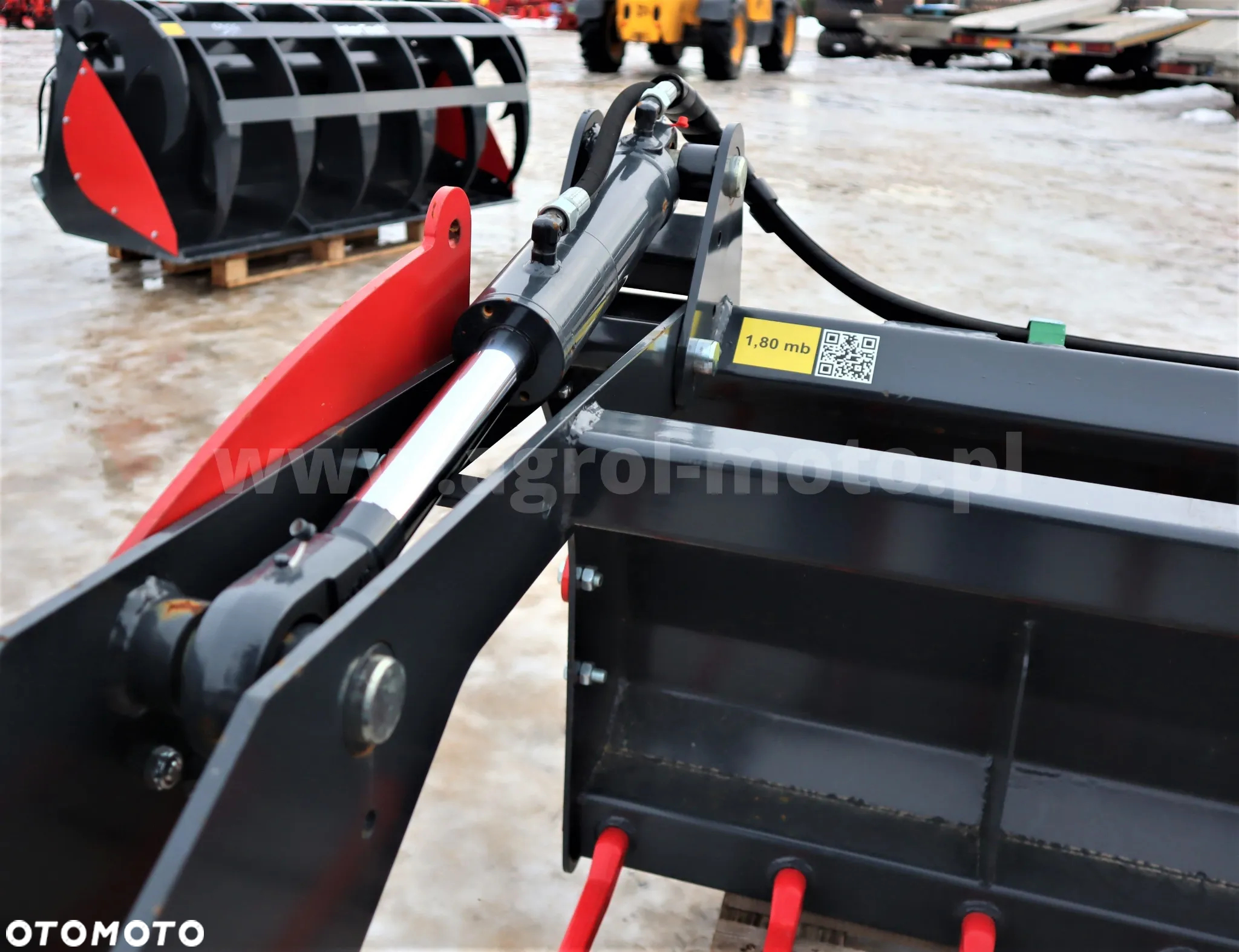 Widło-krokodyl INTER-TECH 1.5m 1,8 m; łyżka/chwytak/paleciak - 6