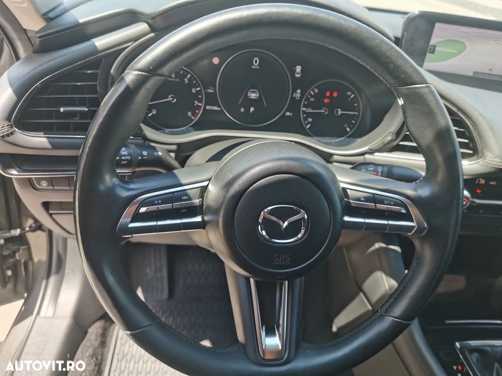 Mazda 3 G122 AT Plus - 8