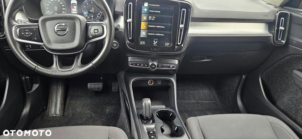 Volvo XC 40 B4 Ultimate Dark - 21