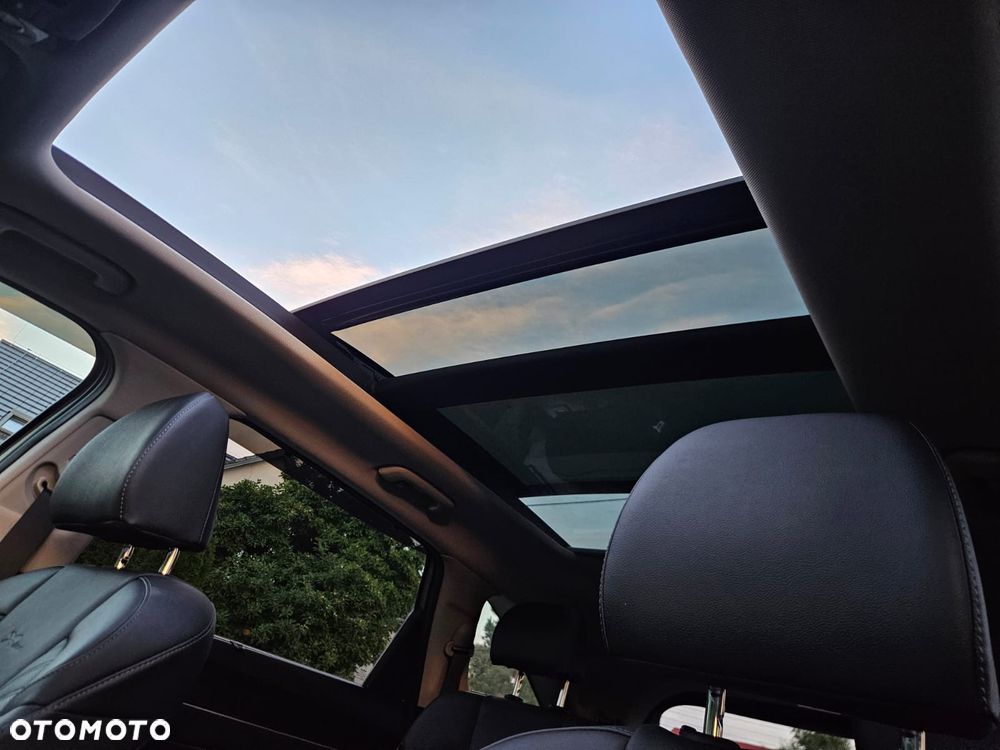 Kia Sorento - 37