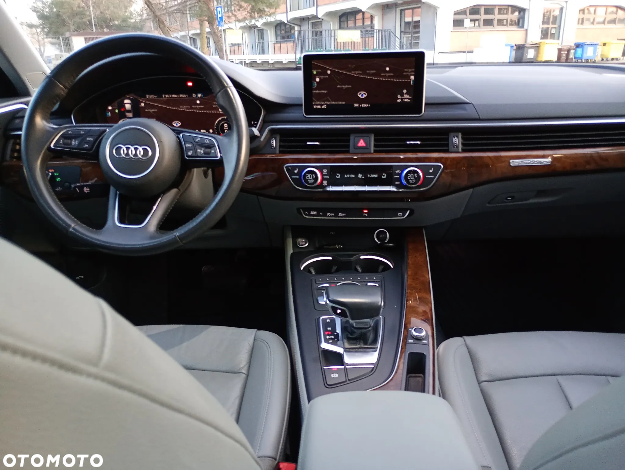 Audi A4 2.0 TFSI Quattro S tronic - 24