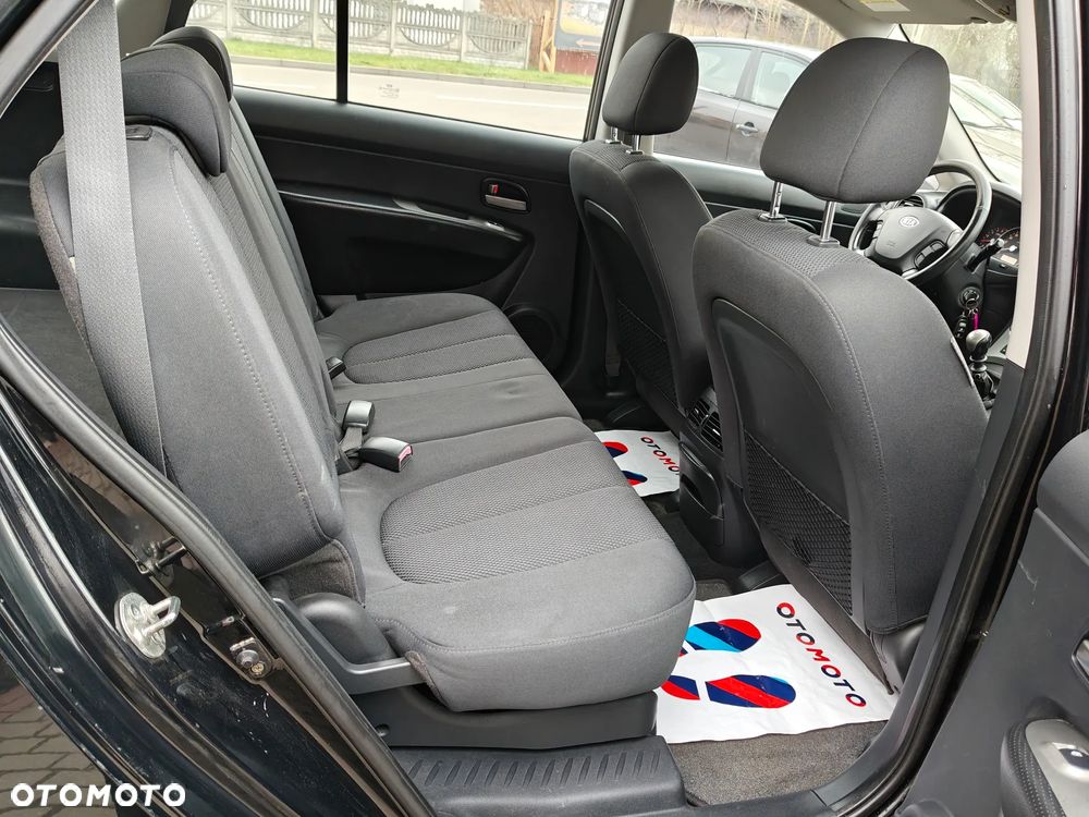 Kia Carens CRDi DPF EX Top - 19