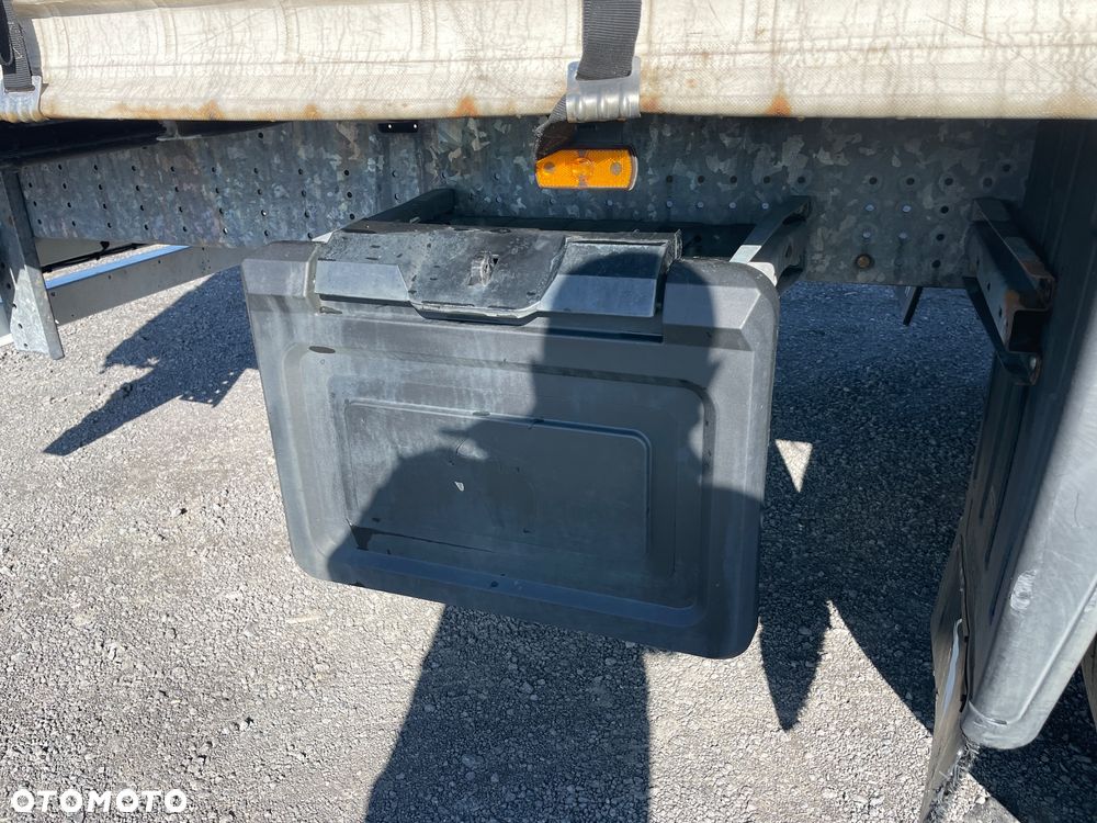 Schmitz Cargobull - 10