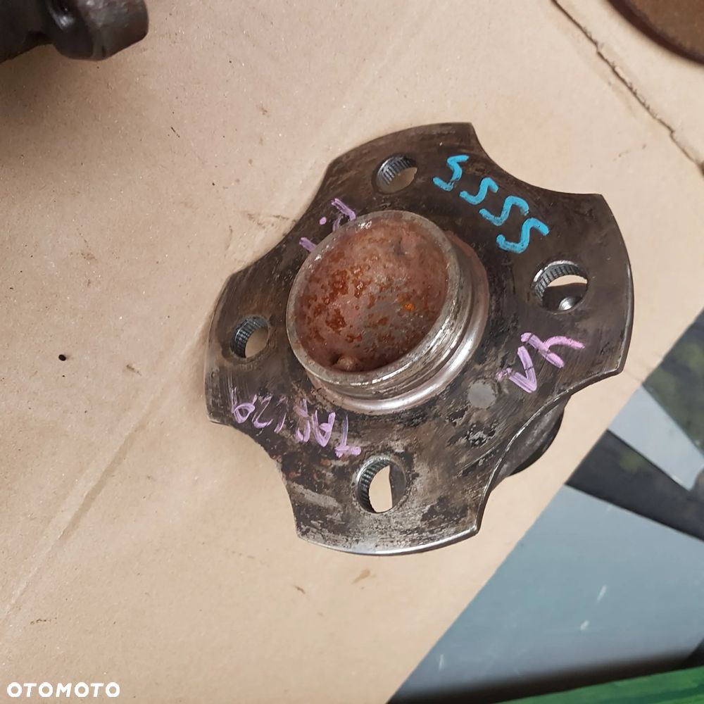 piasta abs czop bęben tarcza kotwiczna osłona błotna tył zawieszenie yaris 06-20r - 22