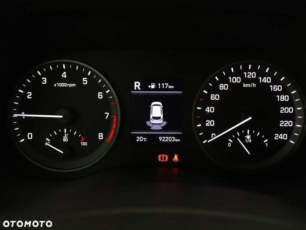 Hyundai Tucson 1.6 GDi 2WD Pure - 24