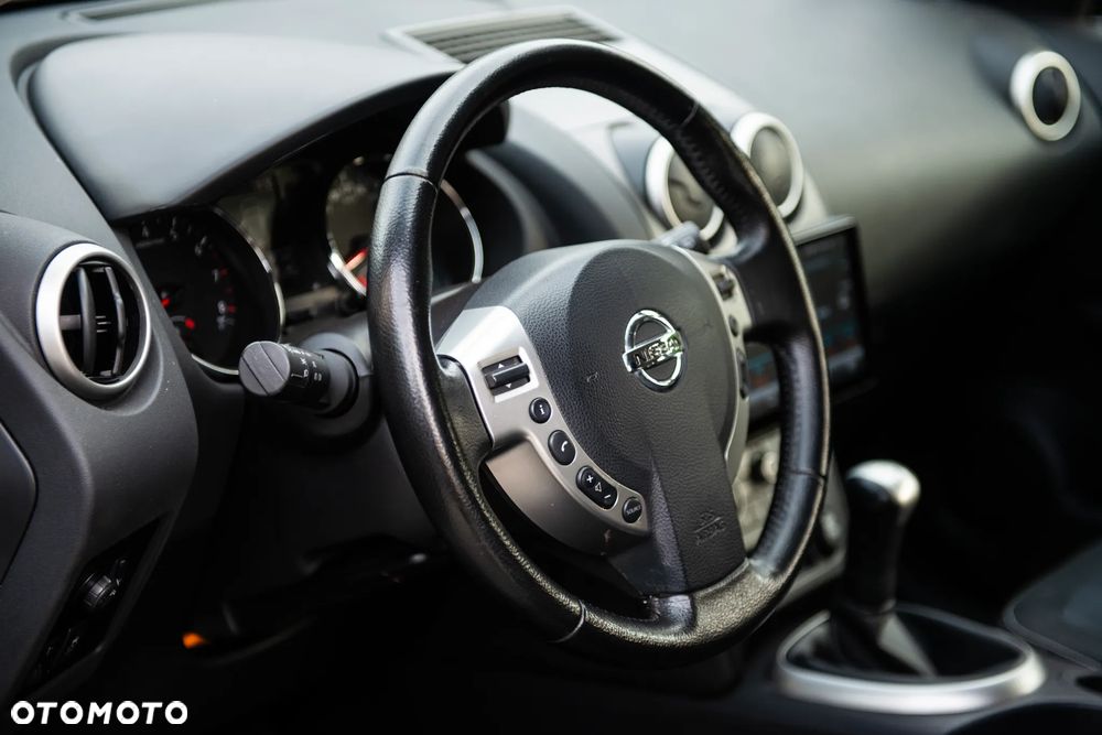 Nissan Qashqai 1.6 acenta - 18