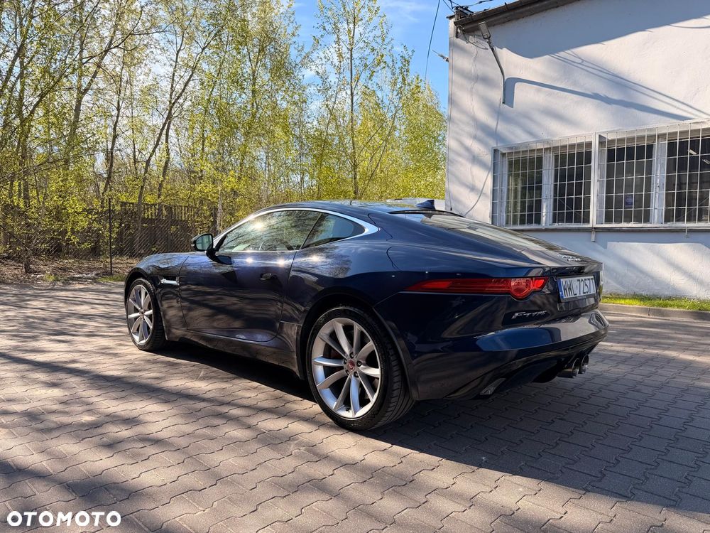 Jaguar F-Type - 14