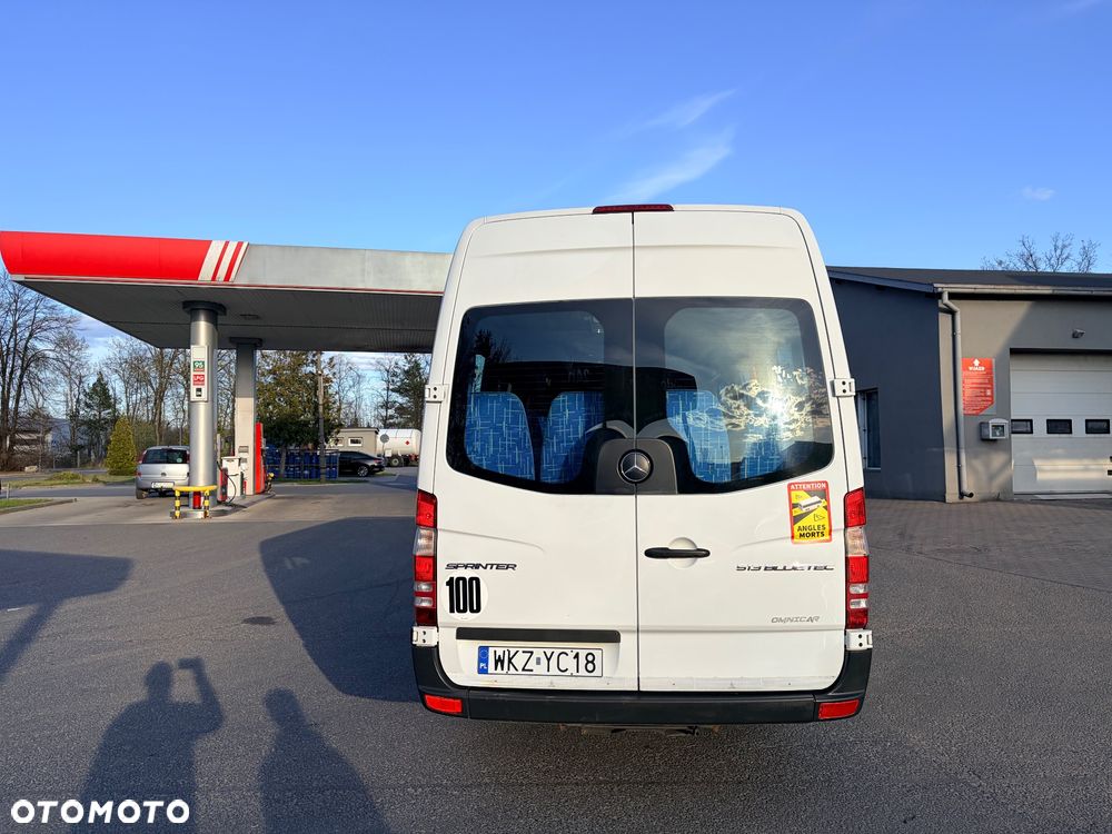 Mercedes-Benz 513 - 6