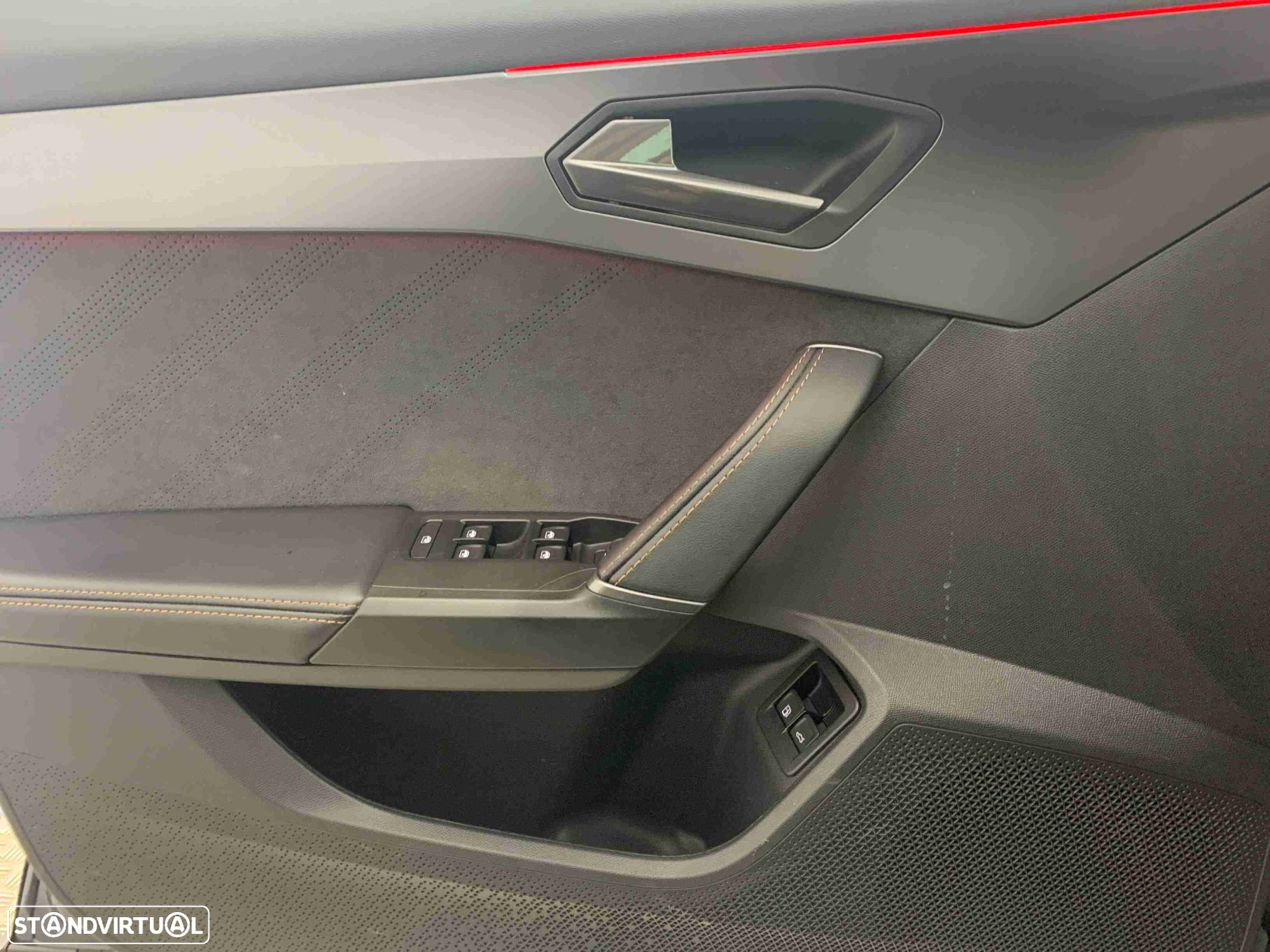 Cupra Formentor 1.5 e-Hybrid DSG VZ - 8