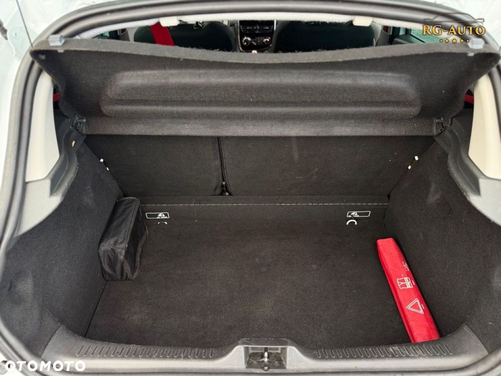 Renault Clio - 33