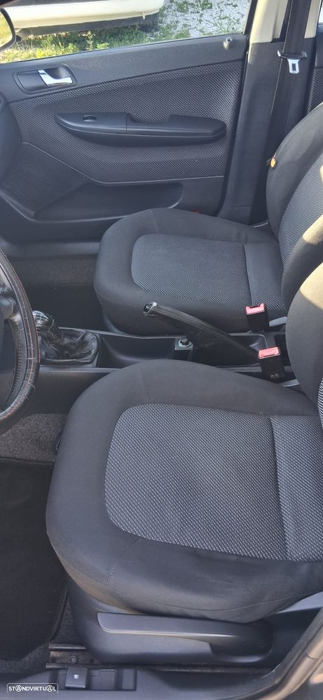 Skoda Fabia Break 1.4 TDi Comfort - 6