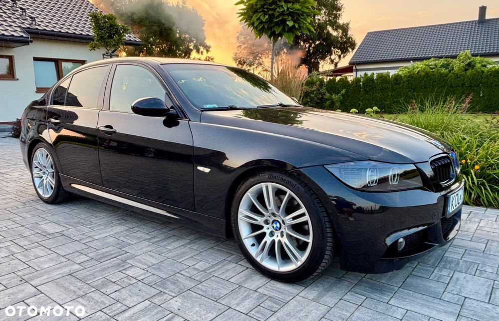 BMW Seria 3 320d - 25
