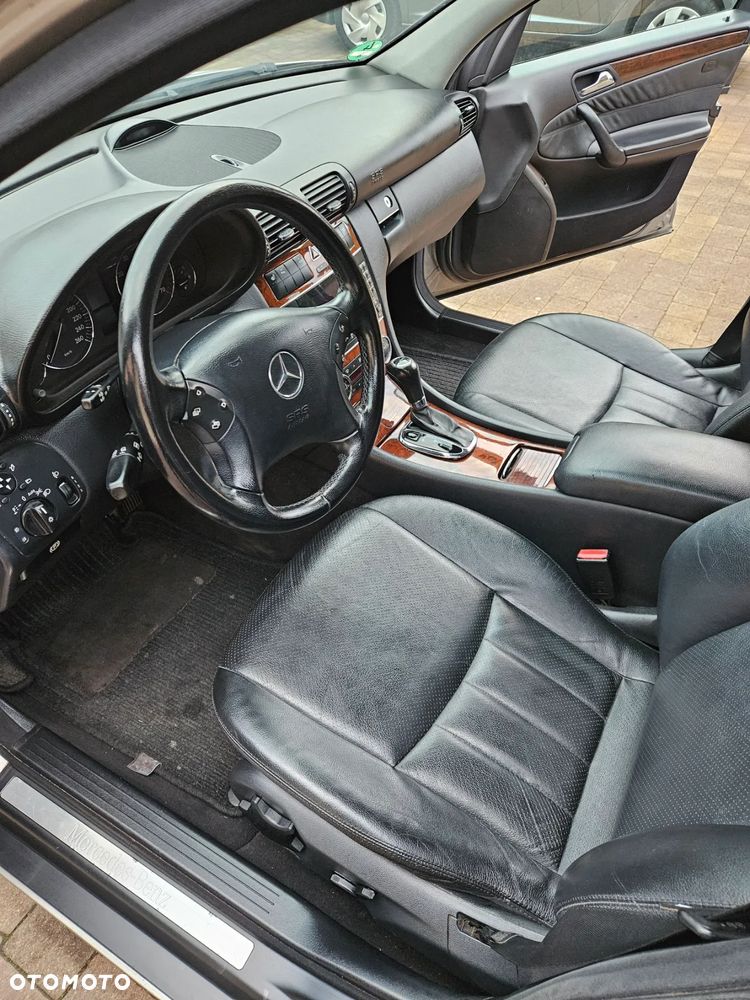 Mercedes-Benz Klasa C - 8