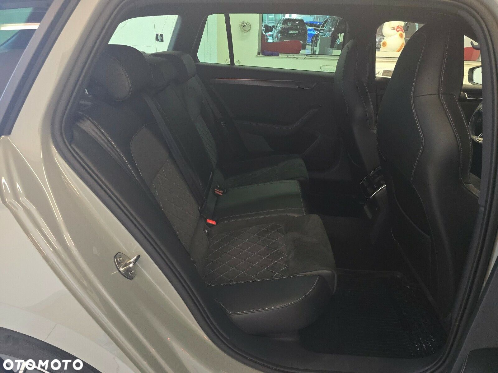 Skoda Superb - 12