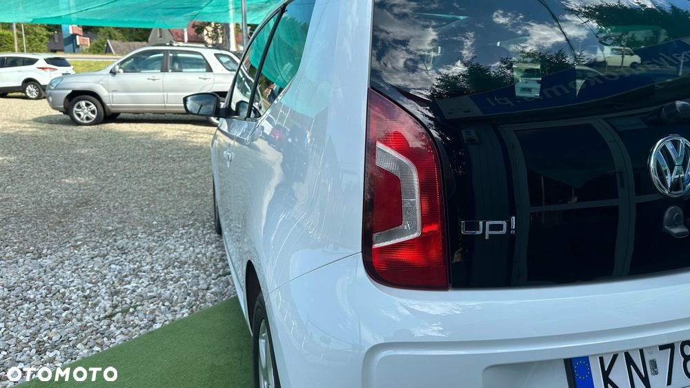 Volkswagen up! black - 12