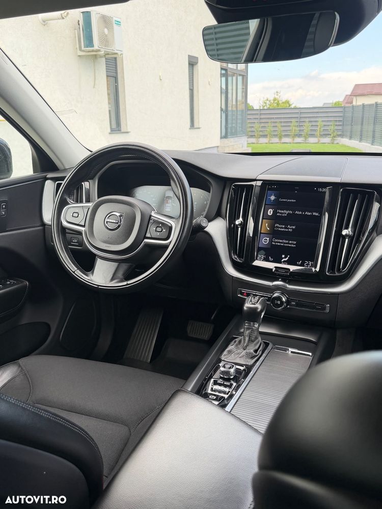 Volvo XC 60 T5 AWD Momentum - 17