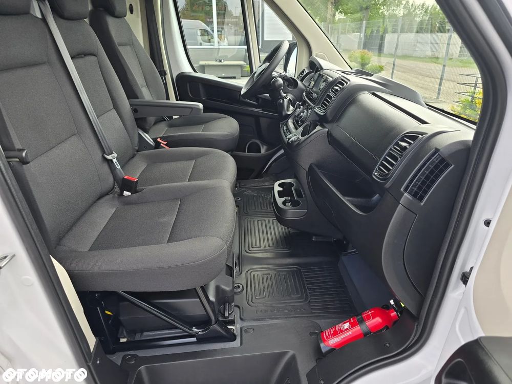 Toyota PROACE MAX L3H2 2.2_D4D 140KM Salon PL F-Vat 23% - 39