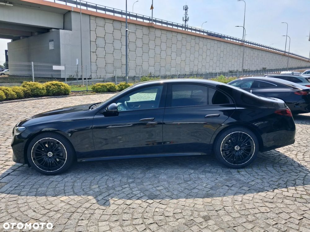 Mercedes-Benz Klasa E 200 d mHEV Avantgarde 9G-Tronic - 4