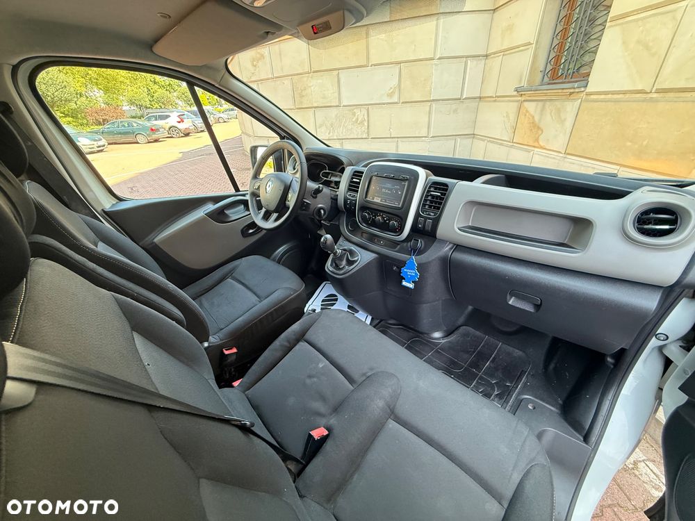 Renault Trafic - 31