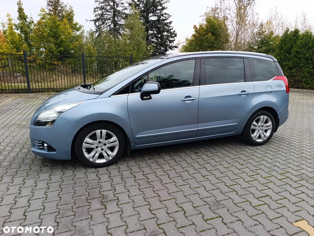Peugeot 5008 1.6 HDi Style - 2